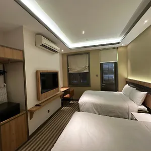 *** Hotel Dash Living Rochor Singapur